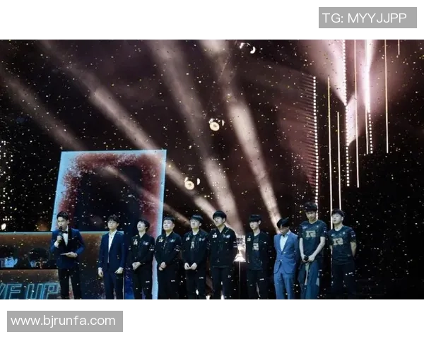 上海篮球队的转型之路:从传统强队到现代战术的深度解析 上海篮球队的转型之路:从传统强队到现代战术的深度解析