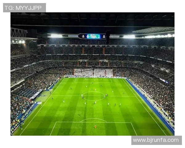 李姓足球明星盘点他们在绿茵场上的辉煌成就与传奇故事