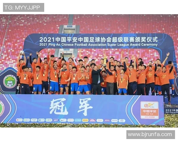 深圳足球队团队协作的成功秘诀与未来发展展望分析