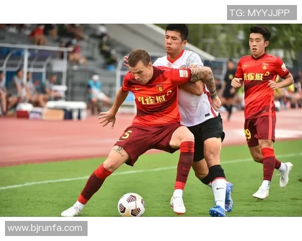 广州篮球队的默契配合揭秘：团队协作如何成就胜利之路